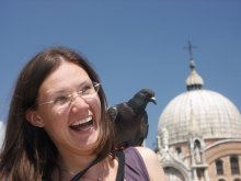 How many pigeons need to be happy? / ***