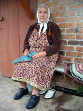 grandmother / ***