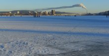 Skating rink on the lake / ***