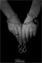 Chains and rings / ***