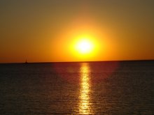 Sunset / ***