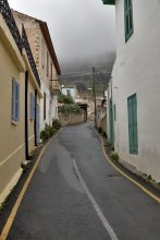 A street in the clouds / ***