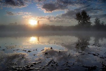 The birth of a new day ... / ***