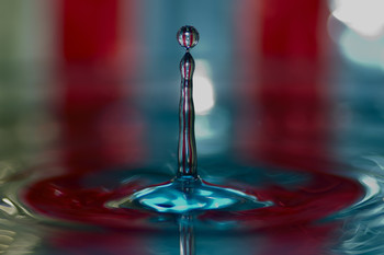 Salpicadura de agua / Pruebas de agua con color