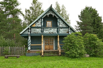 Cottage / ***