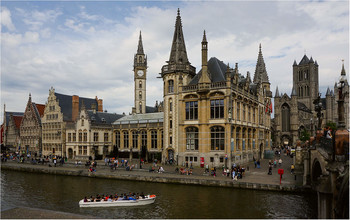Ghent / ***