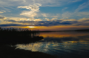 Sunset on the lake. / ...