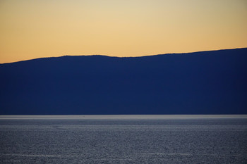 Sunset on Lake Baikal / ***