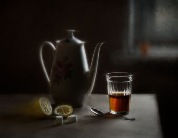tea with lemon / ***