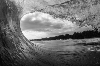 Hollow dreams / Inside the tube vision. Photo taken at the Caribbean side of Panama.