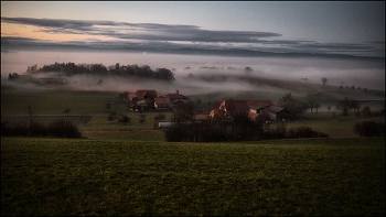 Herbstabend / Siedlung