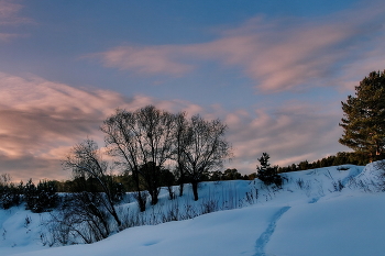 Winter evening. / ***