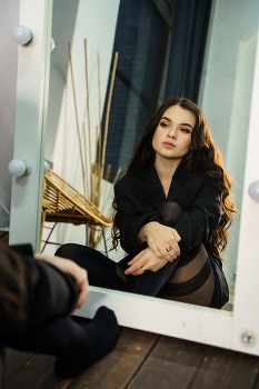 Polina / ***