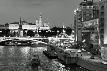 Spring evening. / ***