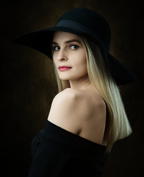 Helen## / ***