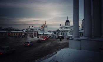 Town / ***