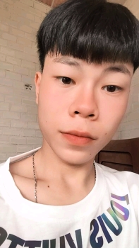 My pic / Portrait of a guy , this image is copyrighted by me and reproduced through sony camera . Adjust milk by unlai system
Author Owner Name : Pham Duc Tri
Email : pdt.vpbq359@gmail.com