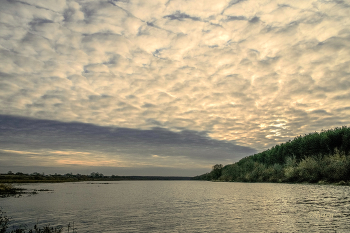 Cloudy morning. / ***