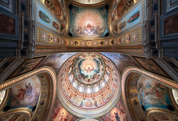 Christ the Savior Cathedral / ***