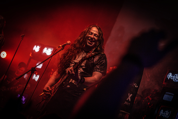 Concert / https://www.instagram.com/vaguro_v_u_v

https://web.facebook.com/evgeniy.vagouro

https://vk.com/e.vaguro

https://www.youtube.com/user/MsREPOMEN
