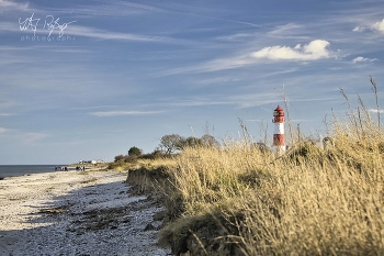 Ein Tag an der See / Leuchtturm Falshöft am Strand der Ostsee
