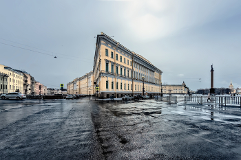 Palace Square / ***