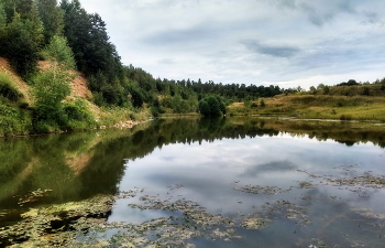 Old quarry / ***