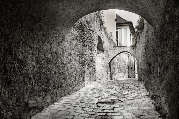 In the old town / ...