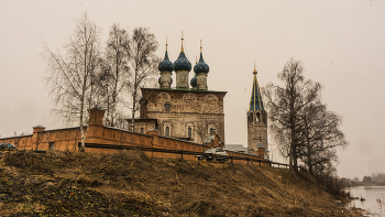 Annunciation Monastery / ***