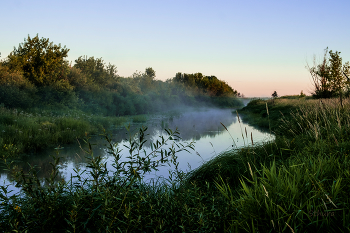 On the river / ***