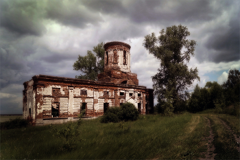 No name / ***
