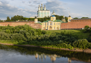 Holy Assumption Cathedral / ***