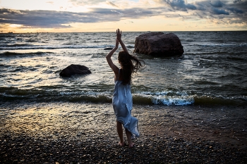 Sea / ***