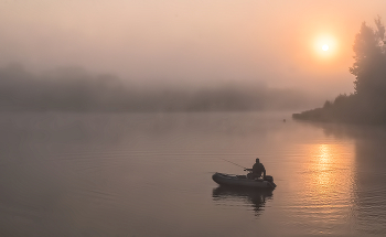 Morning Fishing / ***