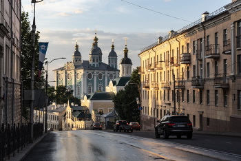 Holy Assumption Cathedral / ***