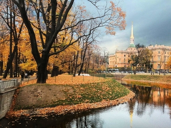 Mikhailovsky Castle / ***