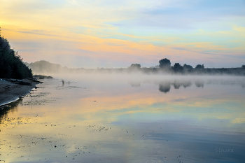 Morning on the river / ***