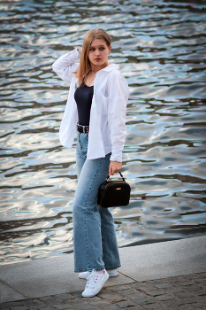 On the waterfront ... / ***