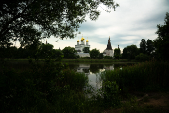 Joseph-Volokolamsk Monastery / ***