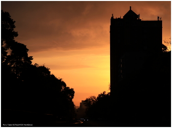 Sunrise / ***