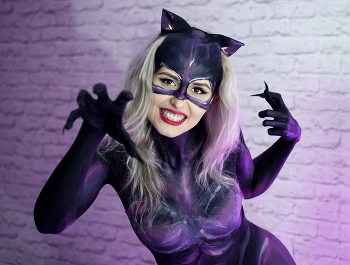 Catwoman Body-Art - DC Comics / ***