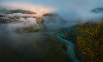 Awakening of the mountains / ***