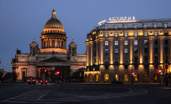 Saint Isaac&#39;s Cathedral / ***