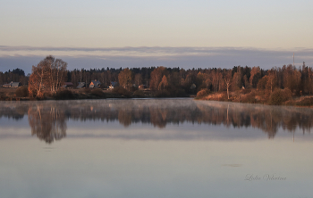 October morning. / ***