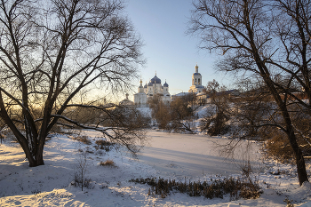 Evening light. / ***
