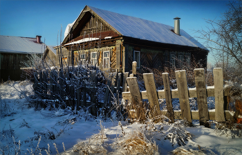 House in the village / ***