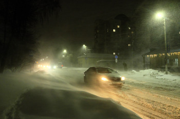 Snowstorm / ***