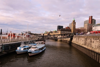 Hafen Hamburg / ***