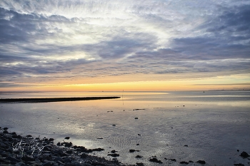 Sonnenuntergang bei Ebbe / Sonnenuntergang an der Nordsee