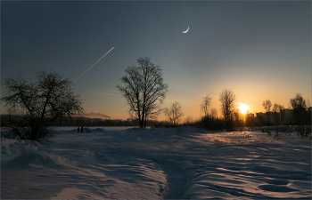 Mysterious world / ***